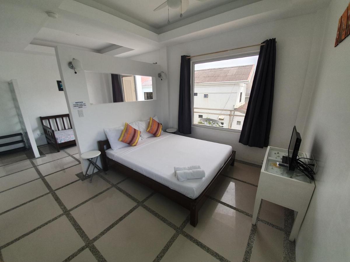 Club Boracay Apartelle Balabag  Exterior foto