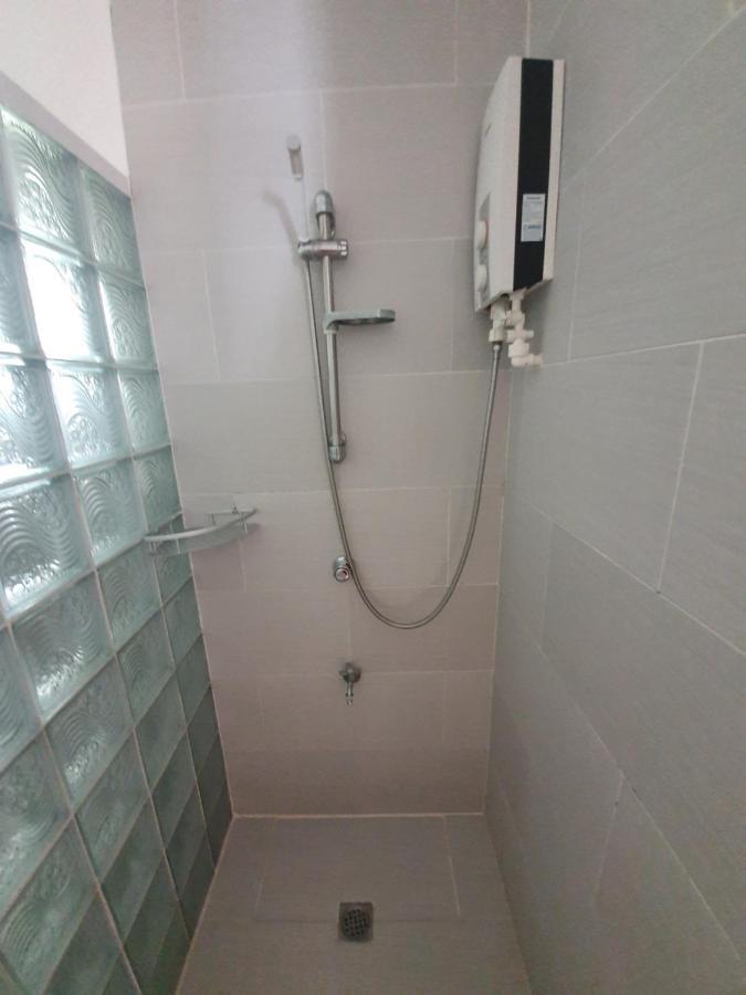 Club Boracay Apartelle Balabag  Exterior foto