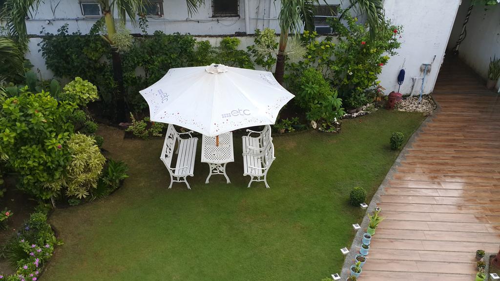 Club Boracay Apartelle Balabag  Exterior foto